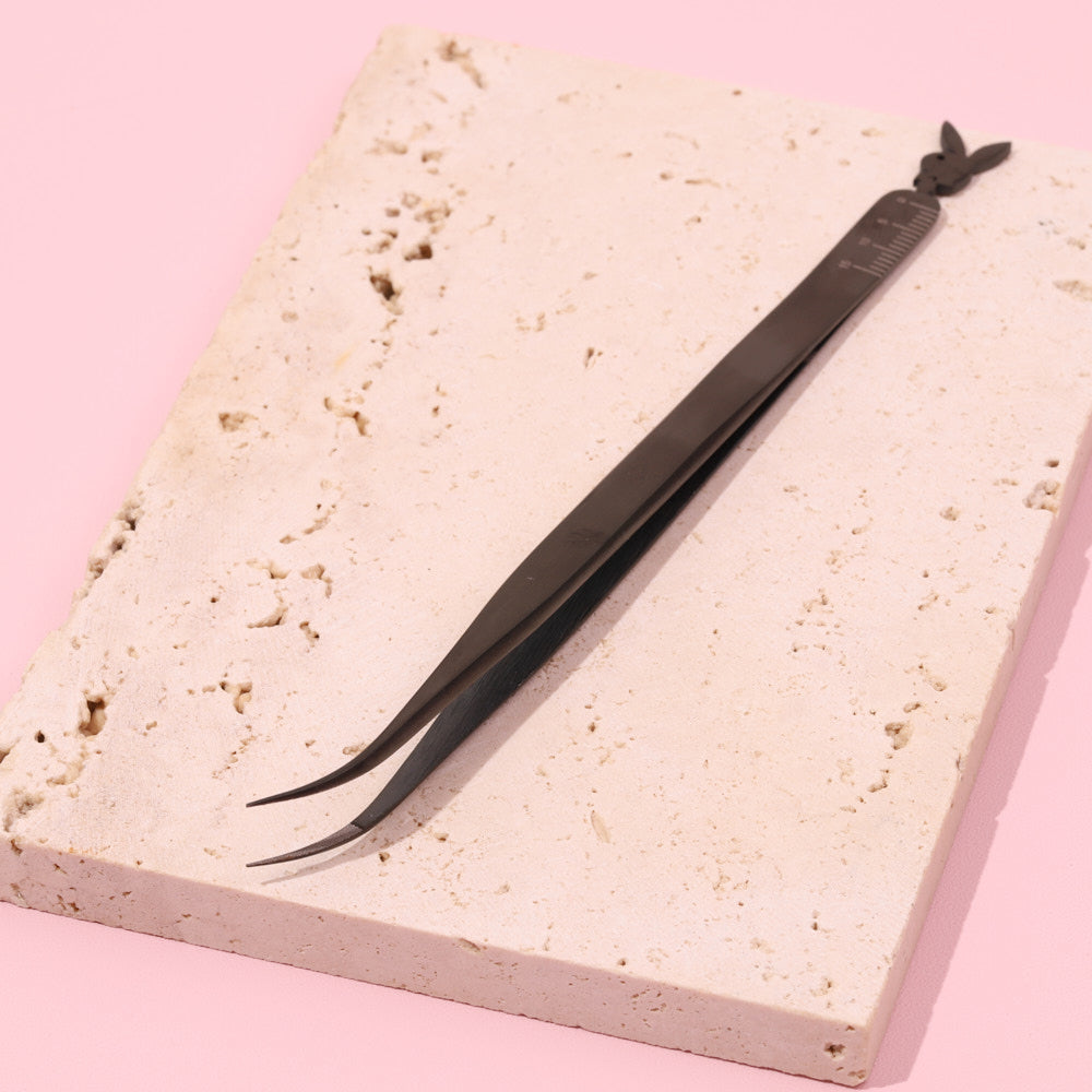 Black Rabbit Lash Tweezers - Fiber Tip