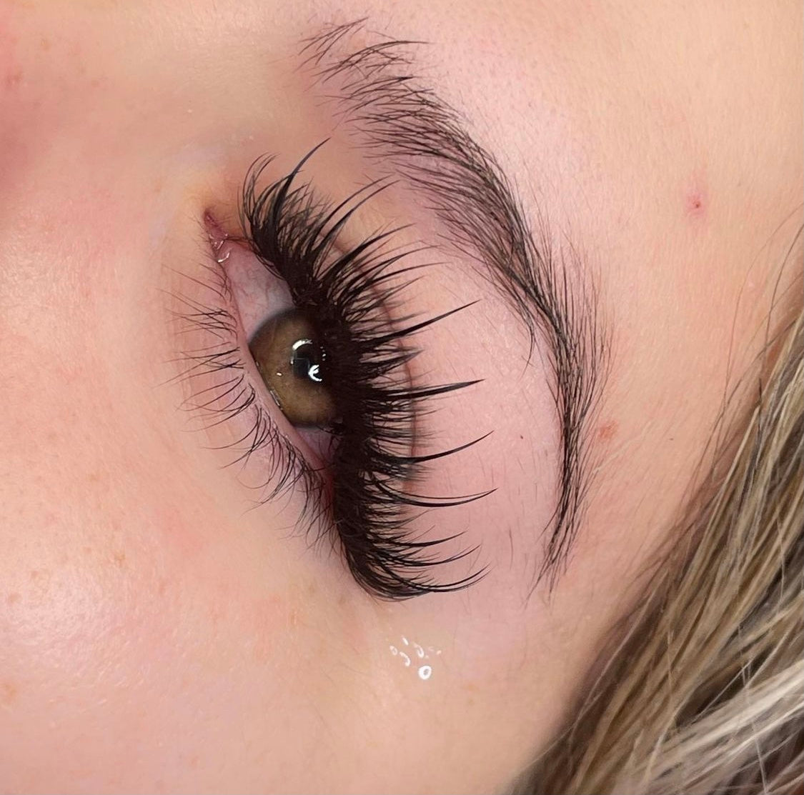 Spike Lashesspike lash extensions.