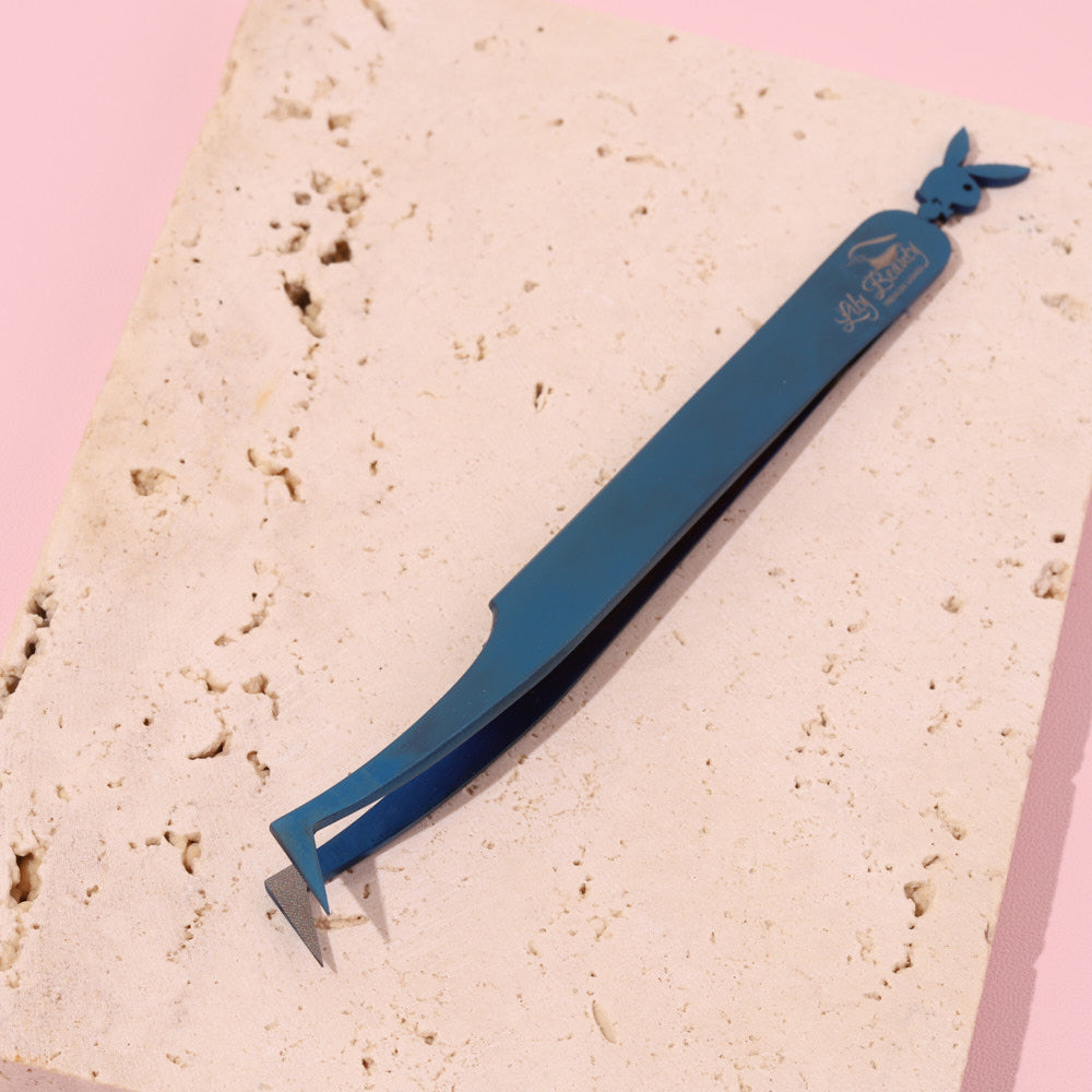 Blue Rabbit Lash Tweezers - Fiber Tip